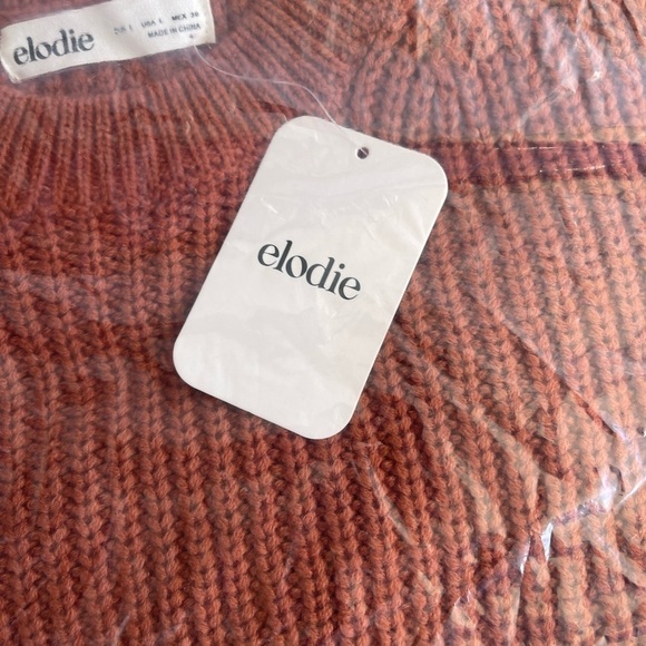 Elodie Rust Crew Neck Sweater - Picture 5 of 8